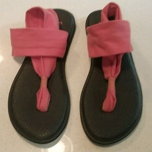 Pair Sanuk Swing Strap sandle sz 9